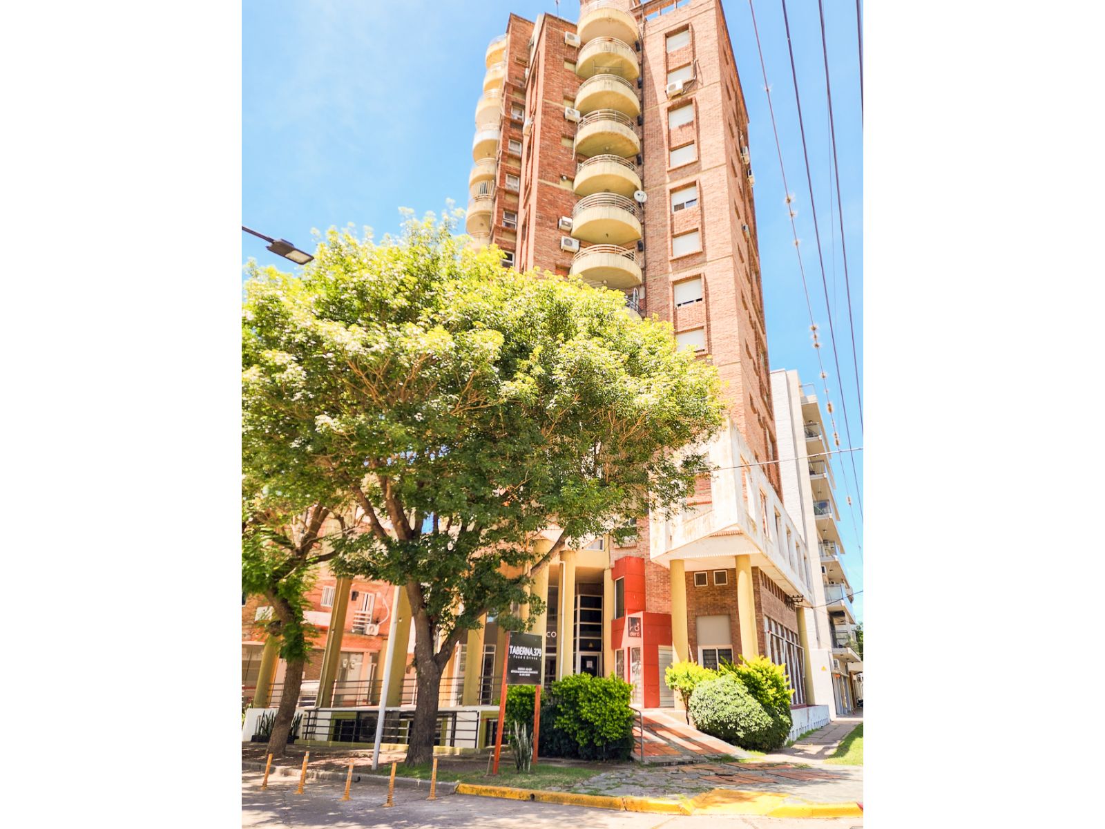 217d2bea334a534bec950f2f628a8137