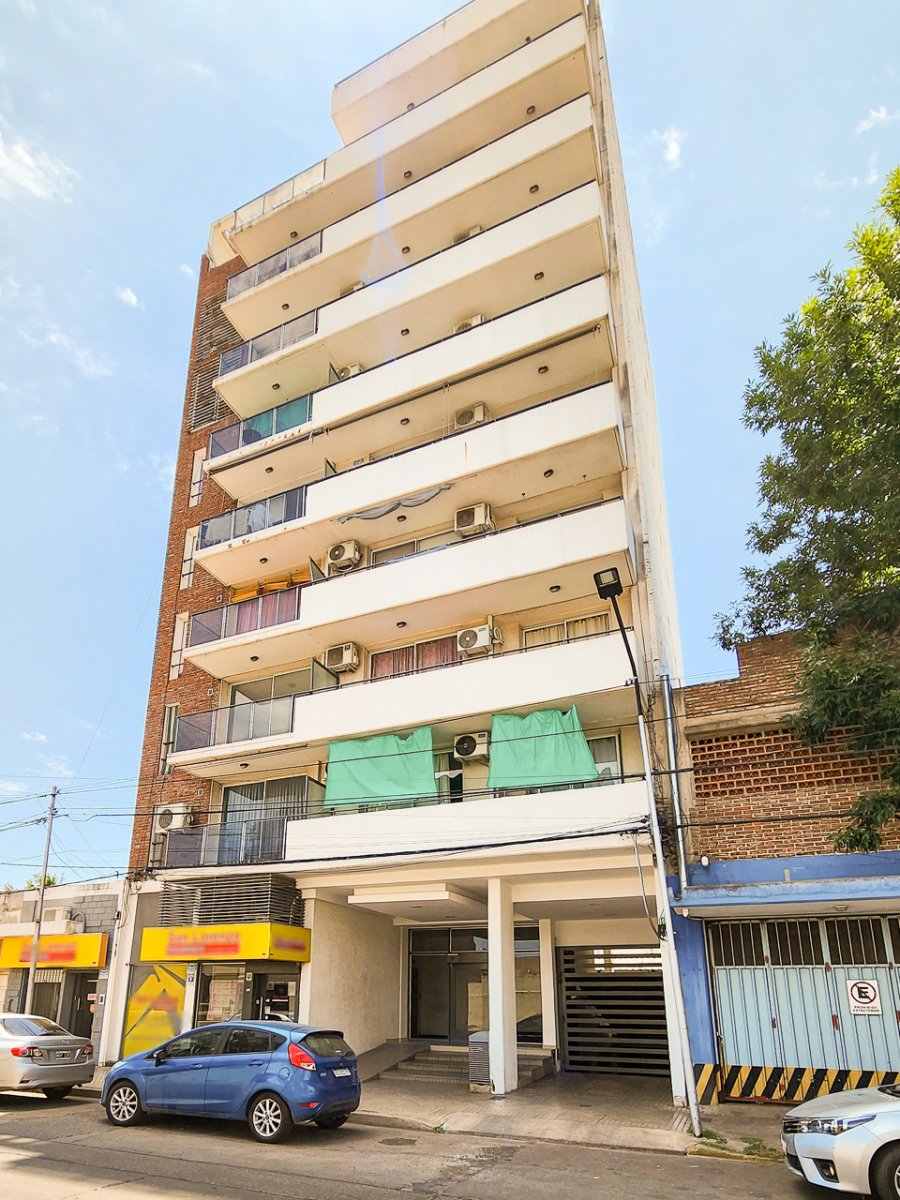 8977c581569d4fafc39aa6c9ee9537d4