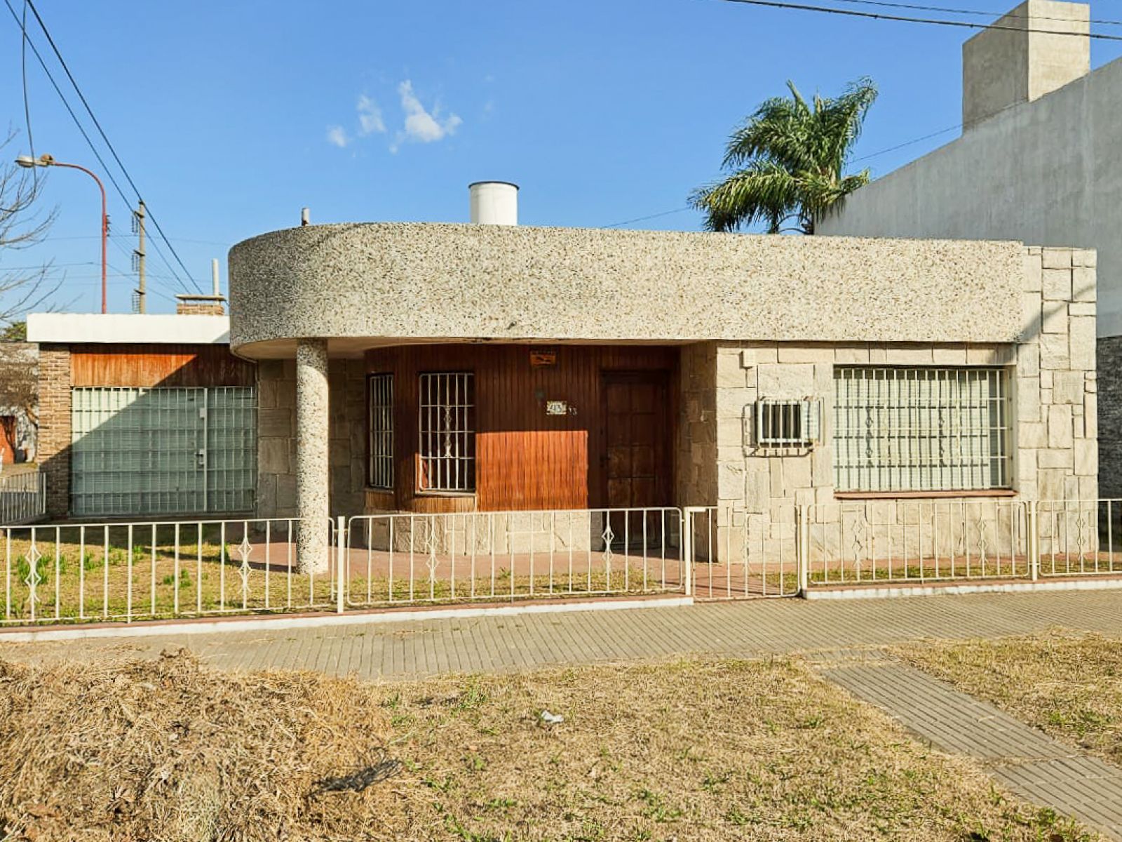 8f7aaf3731611467f4f709904d8e96c8