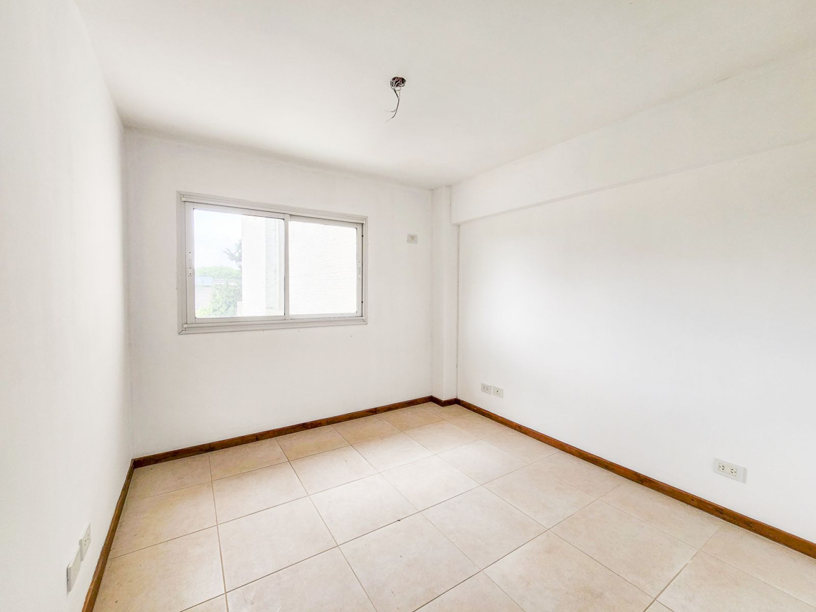 d231fa348a9ca944b84e9b3c645d5213